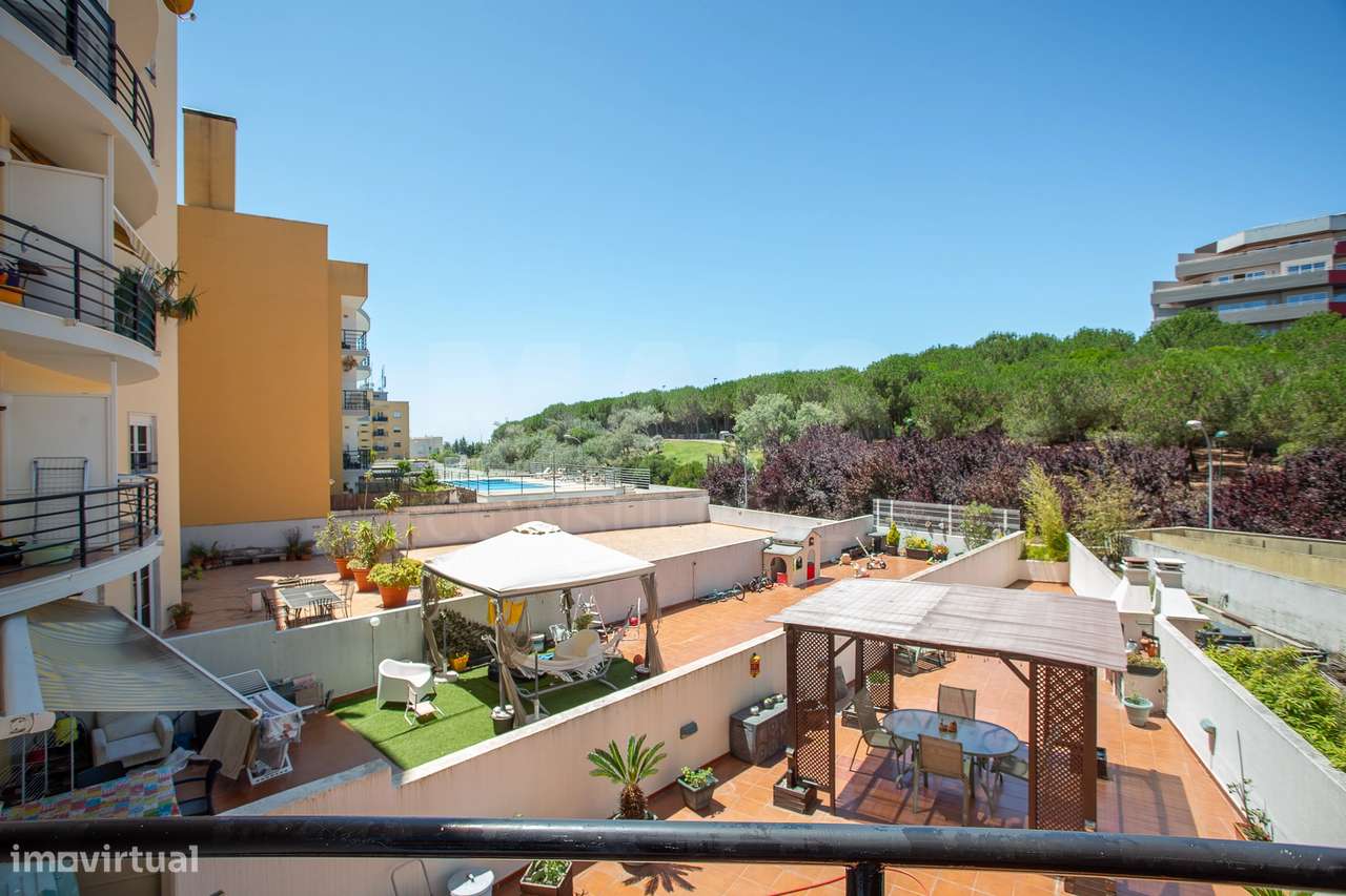 Magnífico T3 Alto Santa Catarina com 2 Lugares Parqueamento e 2 Arr... - Grande imagem: 5/38