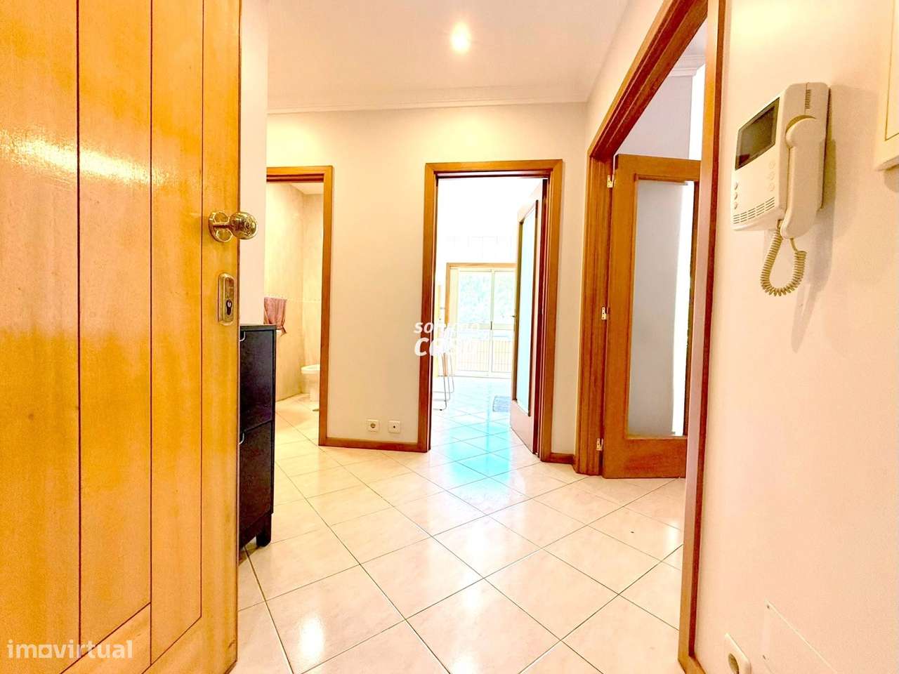Apartamento T2 com Lugar de Garagem | Excelente Localização-3