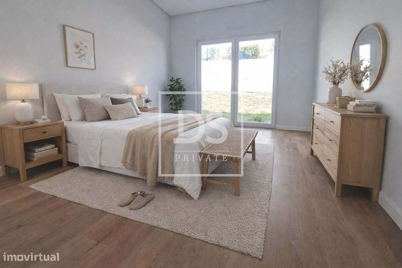 Moradia térrea, inserida num lote de 680,35m2 - Grande imagem: 4/32