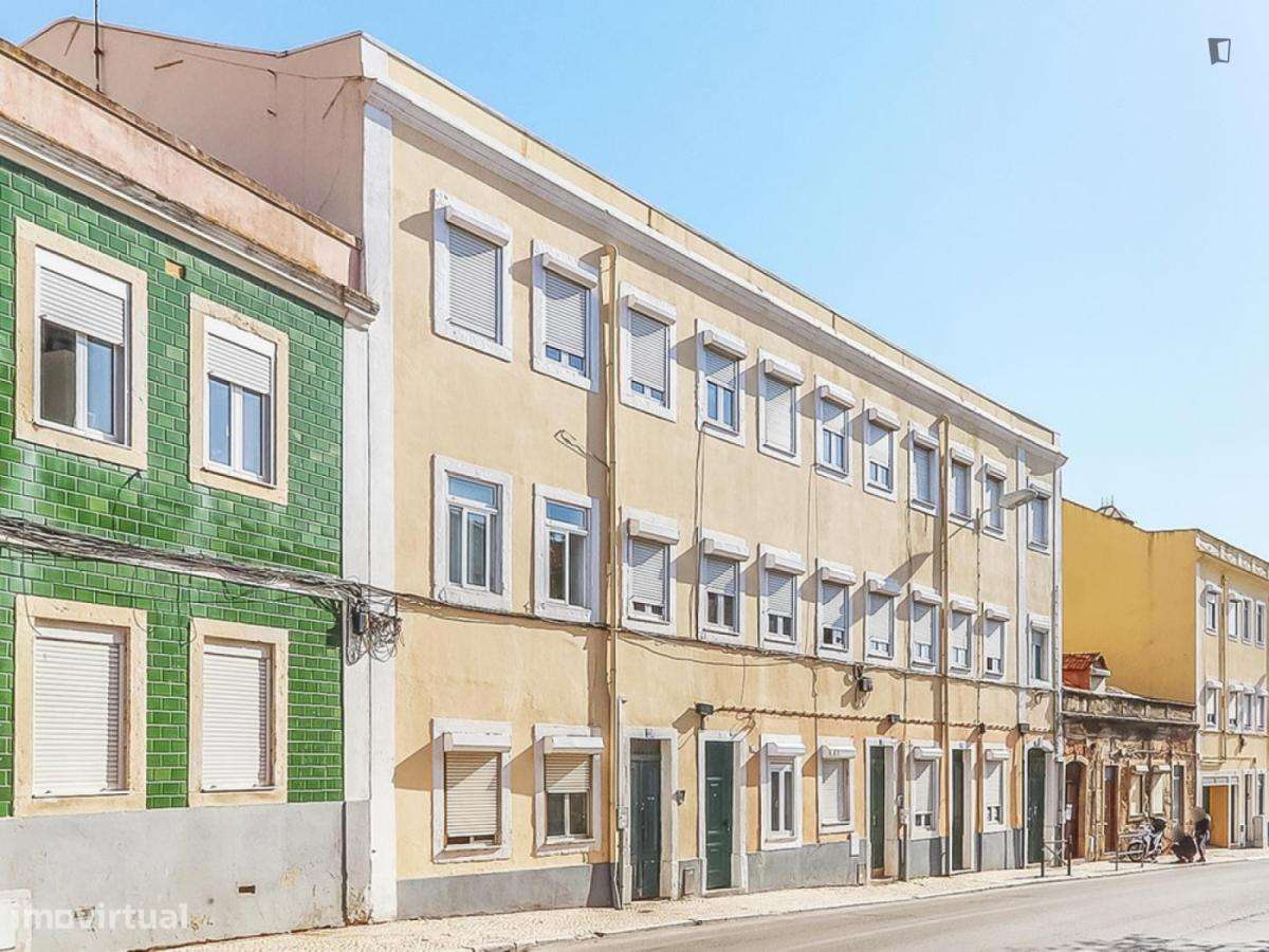 Apartamento com 1 quartos - localizado em Alcântara Lisbon - Grande imagem: 2/6