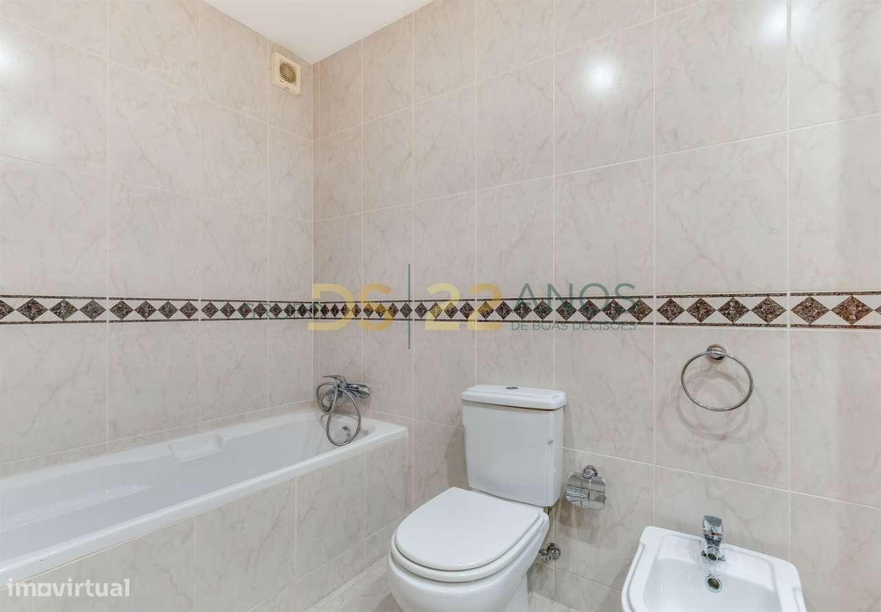 Apartamento T3 Venda em Mozelos,Santa Maria da Feira-27