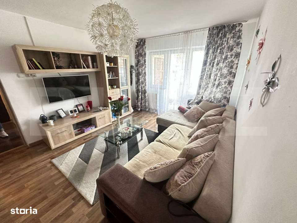 Apartament 2 camere, semidecomandat, 40 mp, zona Micro – mobilat si - Imagine principală: 3/9