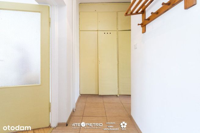 Kawalerka w centrum z miejscem postojowym-10