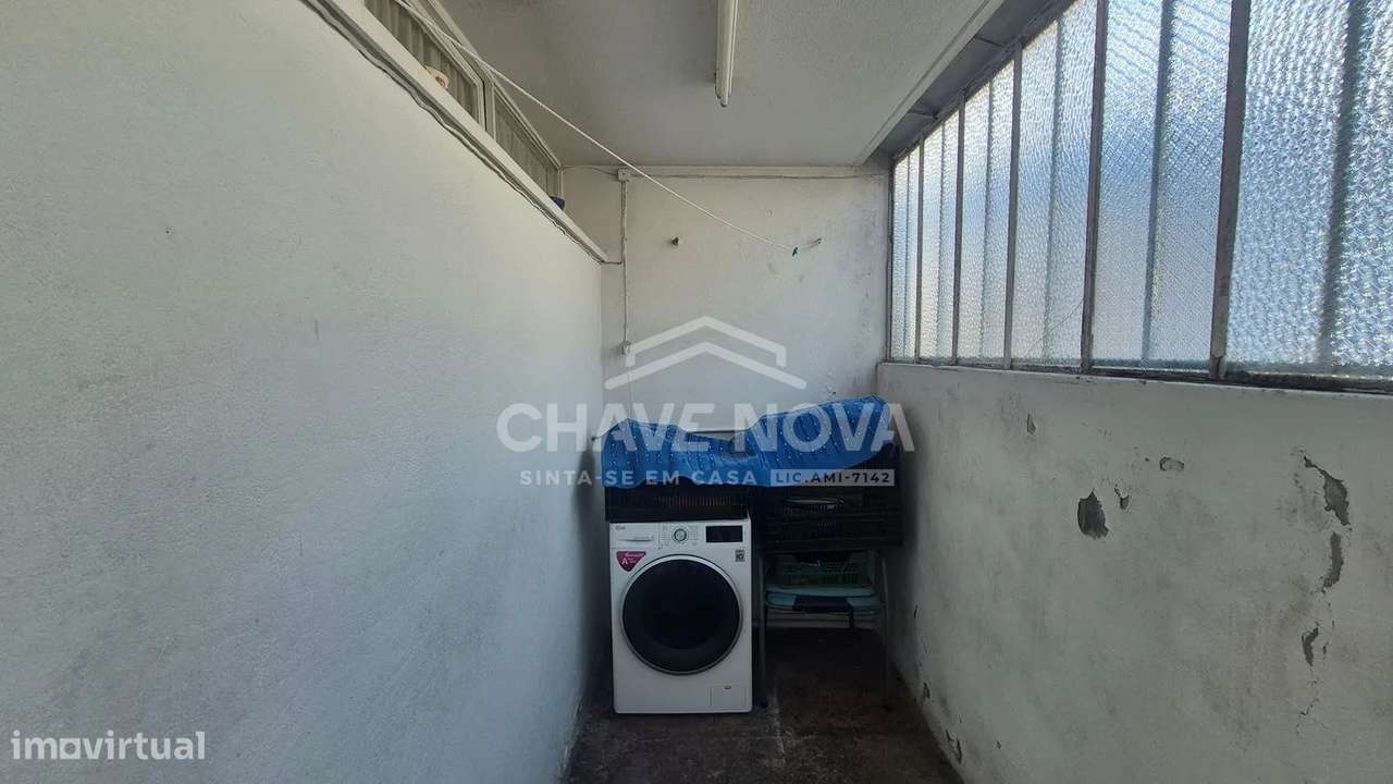 Moradia T2+1 c/garagem em Mafamude  (Urbanização do Cedro, Mafamude)-8