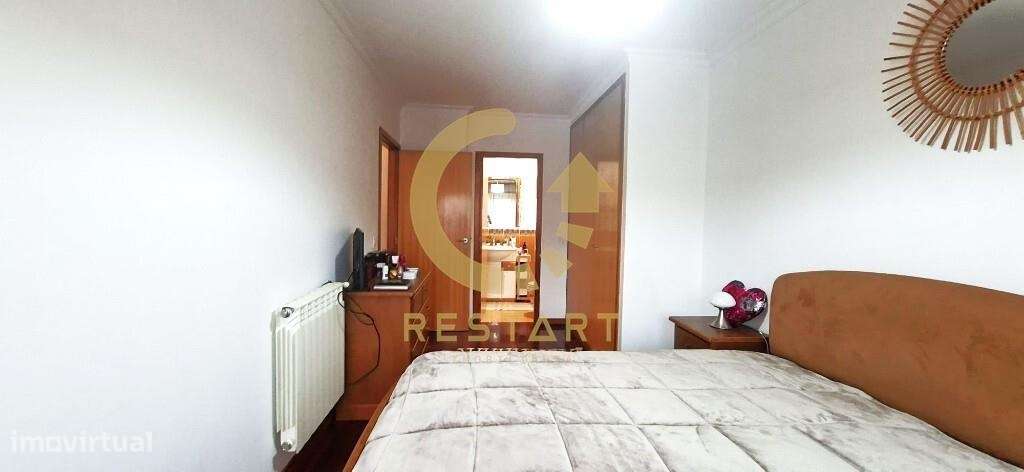Apartamento T2, Garagem e Arrumos | Valongo-26