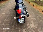 Suzuki Intruder - 6