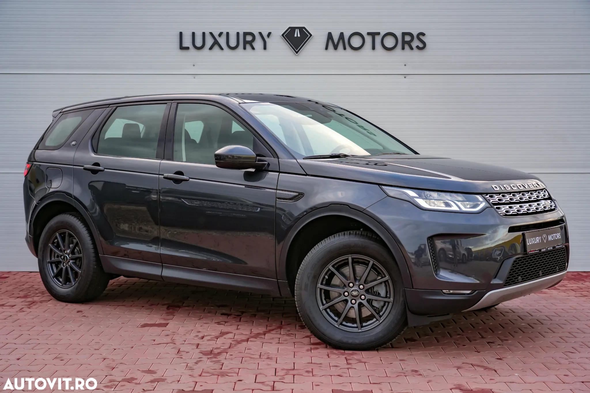 Land Rover Discovery Sport 2.0 D200 MHEV Urban Edition - 4