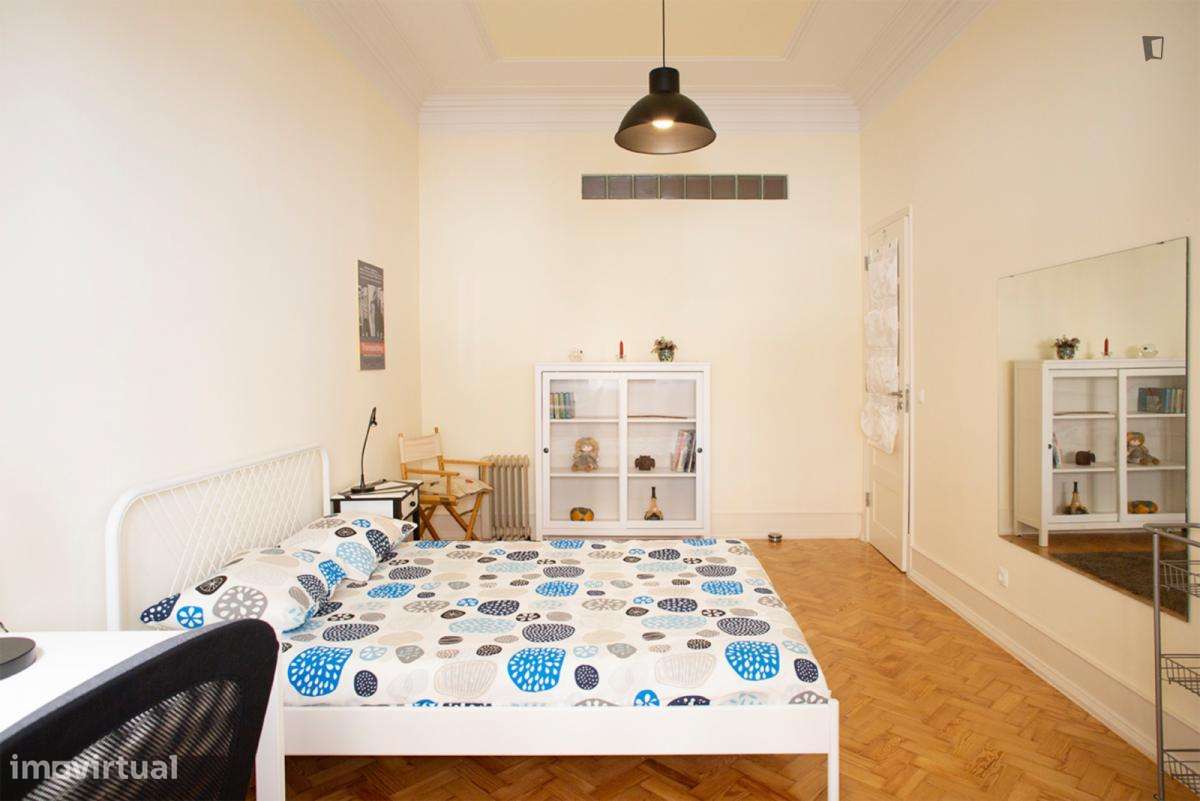 Quarto - localizado em Alameda Lisbon - Grande imagem: 3/10