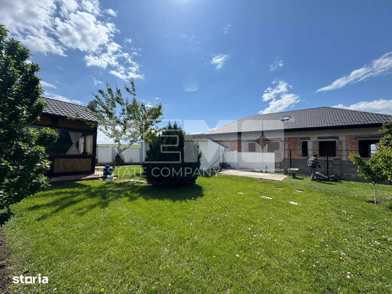 CASĂ DE VÂNZARE | LUNCUȘOARA, UDEȘTI, JUDEȚUL SUCEAVA | PREȚ: 350.000€ - Imagine principală: 5/20