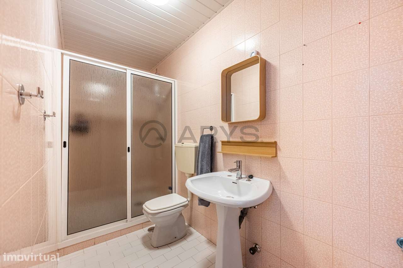 APARTAMENTO T3 EM FERREIROS, BRAGA-9