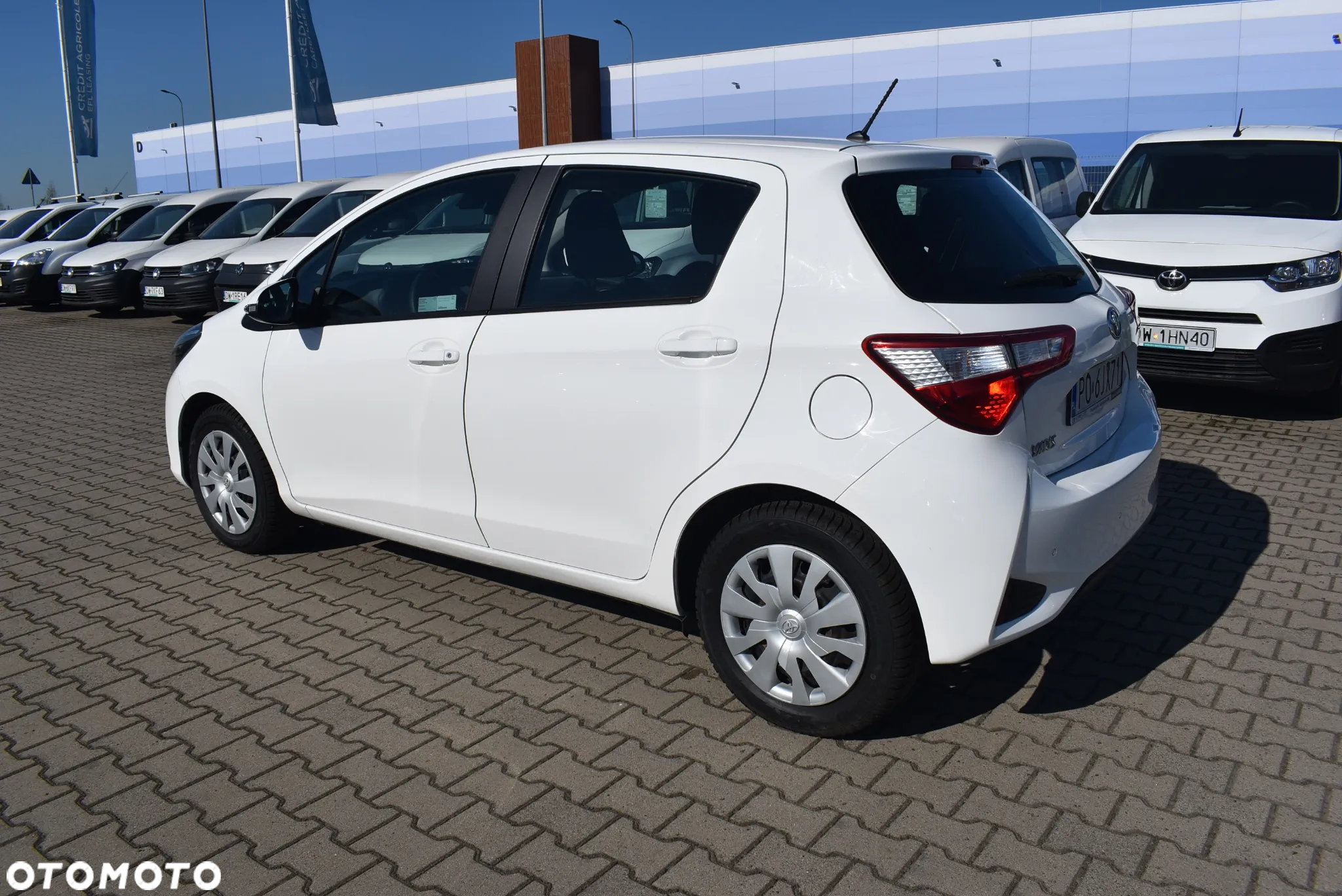 Toyota Yaris 1.0 Active - 8