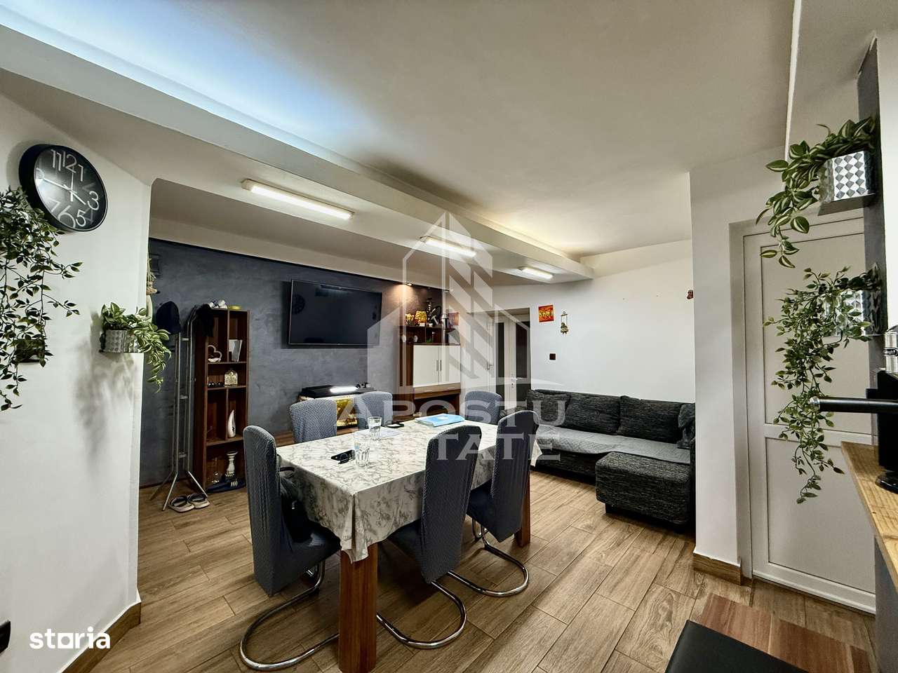 Apartament 4 camere, renovat, centrala proprie, Complexul Studentesc - Imagine principală: 1/16