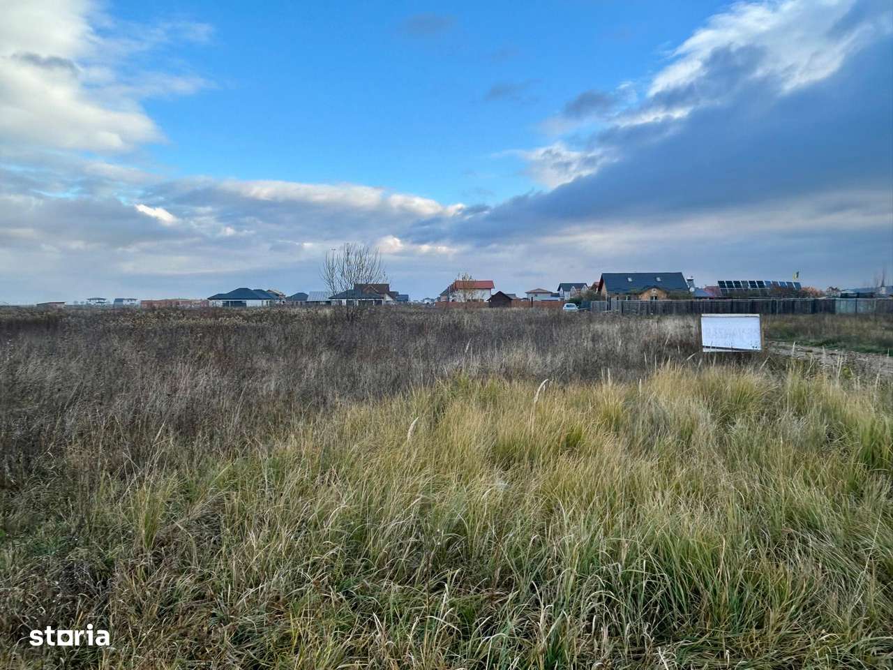 Teren intravilan de vanzare – Rasnov Suprafata:1022 mp Pret:41.000 EUR-3