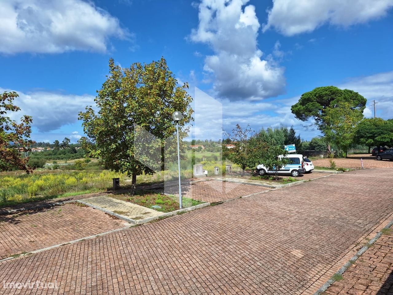 Lote de Terreno  Venda em Molelos,Tondela