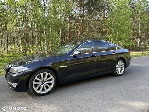 BMW Seria 5 520d - 5