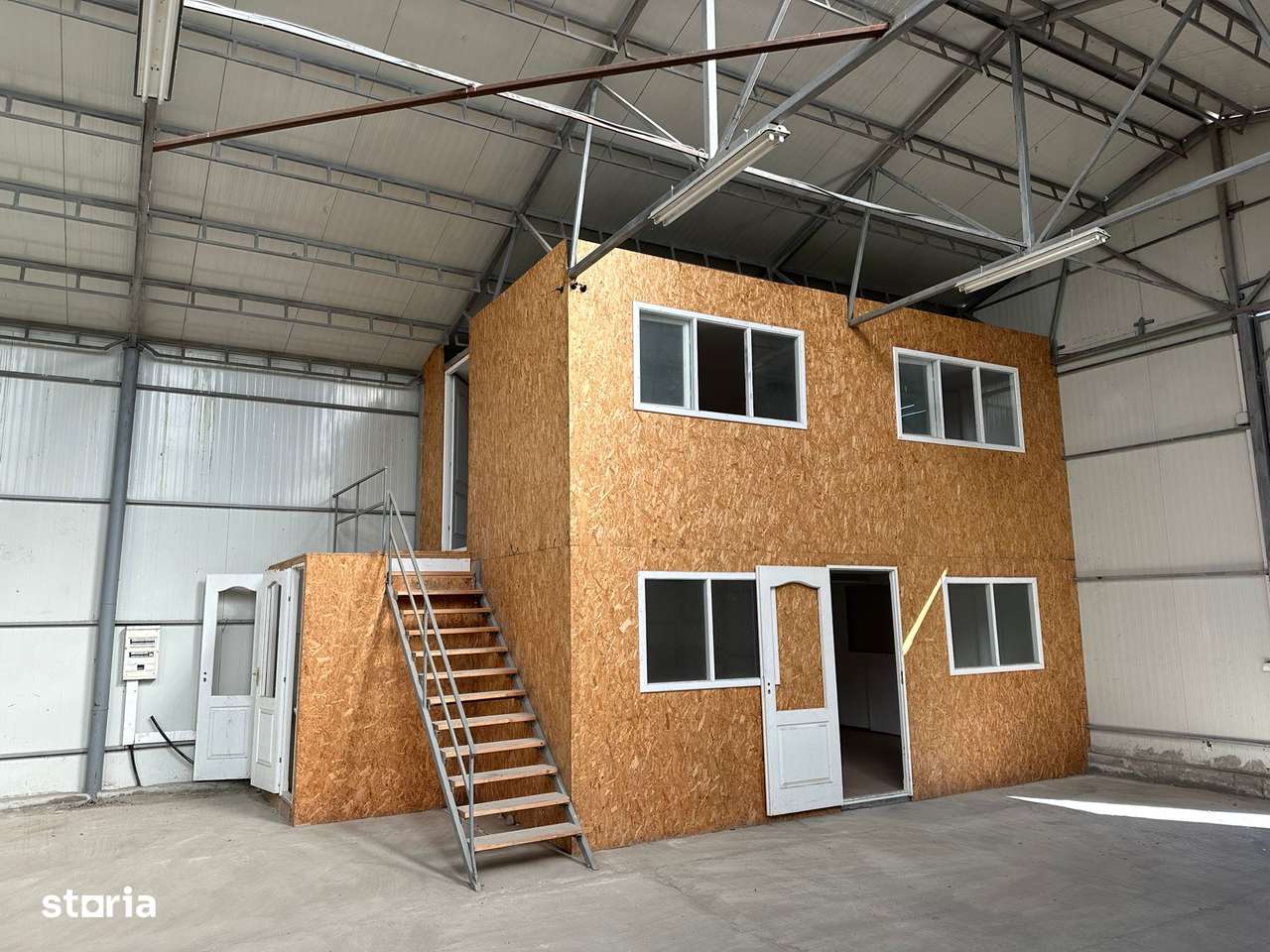 Hala zona Tarpiului 260 mp , 1035 mp teren-4