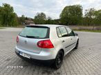 Volkswagen Golf V 1.9 TDI 4Mot Trendline - 2