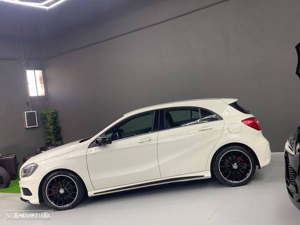 Mercedes-Benz A 200 d AMG Line - 15