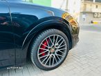 Porsche Cayenne Coupe GTS Tiptronic S - 40