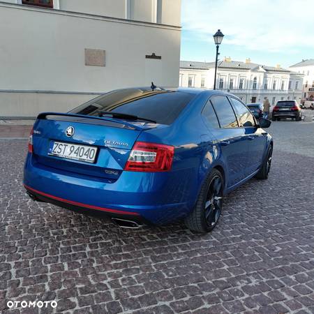 Skoda Octavia 2.0 TSI RS DSG - 9