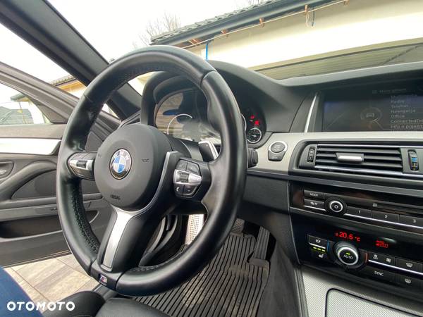 BMW Seria 5 520d xDrive - 21