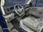 Volkswagen CRAFTER LONG 4,80 Długi 7-OSOBOWY + ŁADOWNOŚĆ 1027kg NOWY NOWY NOWY DOSTĘPNY OD RĘKI KAMERA COFANIA NAVI LED FOTEL PNEŁMATYCZNY ZABUDOWA PRZESTRZENI ŁADUNKOWEJ - 16