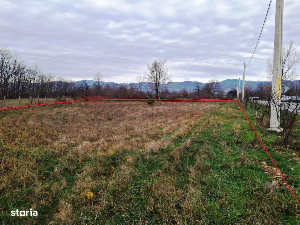 TEREN INTRAVILAN POLOVRAGI-0