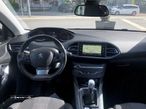 Peugeot 308 1.2 PureTech Allure - 11