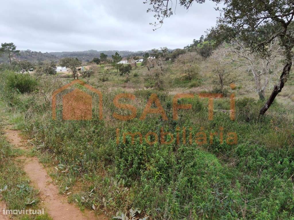 8,27 ha Terreno para Construção de Moradia - Grande imagem: 4/17