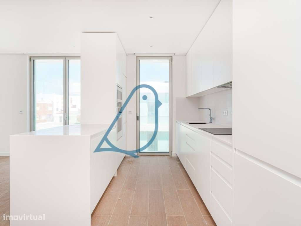 T2 de Prestígio - Primeira Linha Mar - São Martinho do Porto - Grande imagem: 2/27