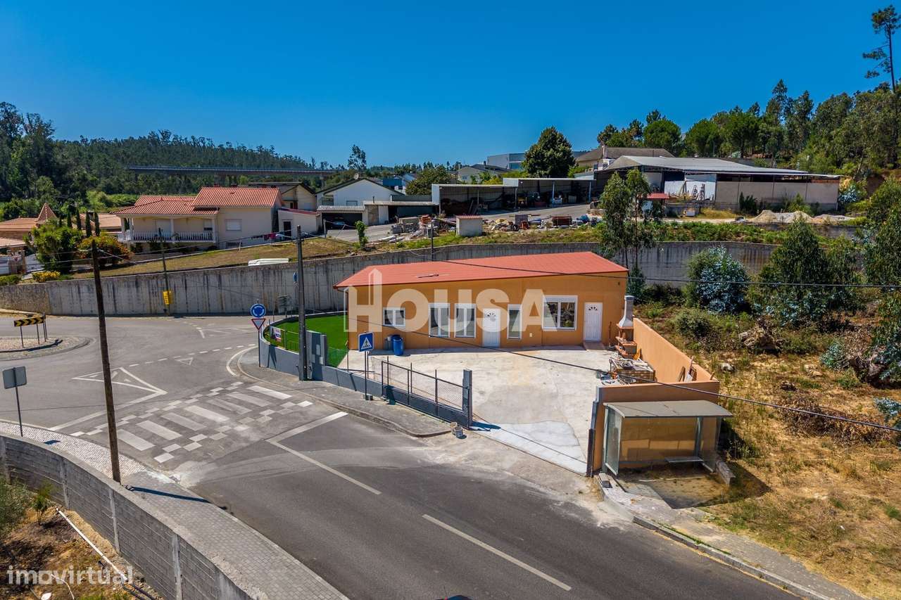 Moradia T3 Renovada | Azoia – Leiria-37