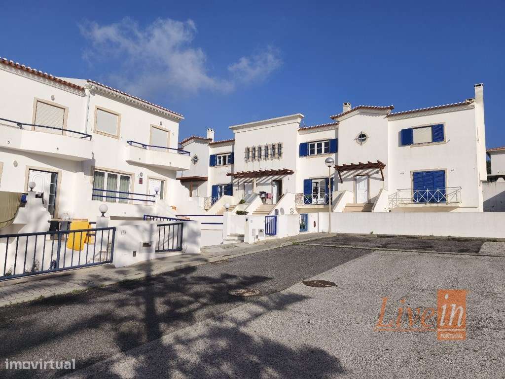 Moradia T4 no Centro da Ericeira a Poucos Metros da Praia - Grande imagem: 2/46