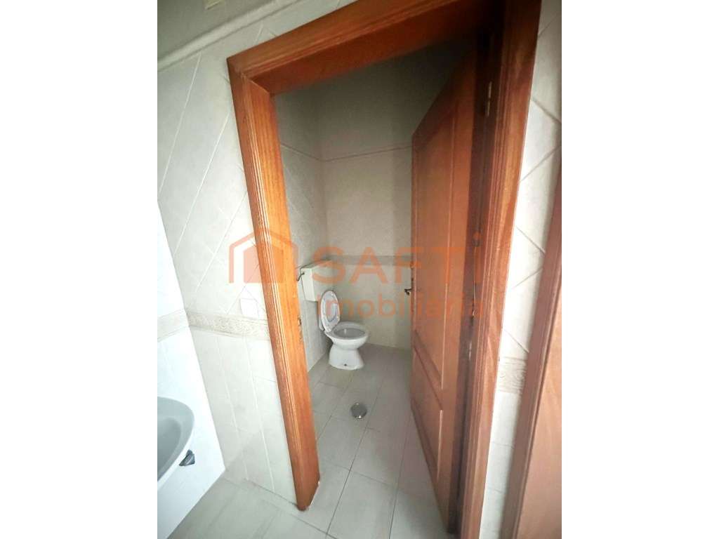 Loja com excelentes áreas na Zona Verde - Grande imagem: 4/5