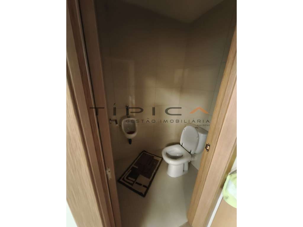 Excelente Oportunidade: Escritório em Moscavide - Grande imagem: 4/4