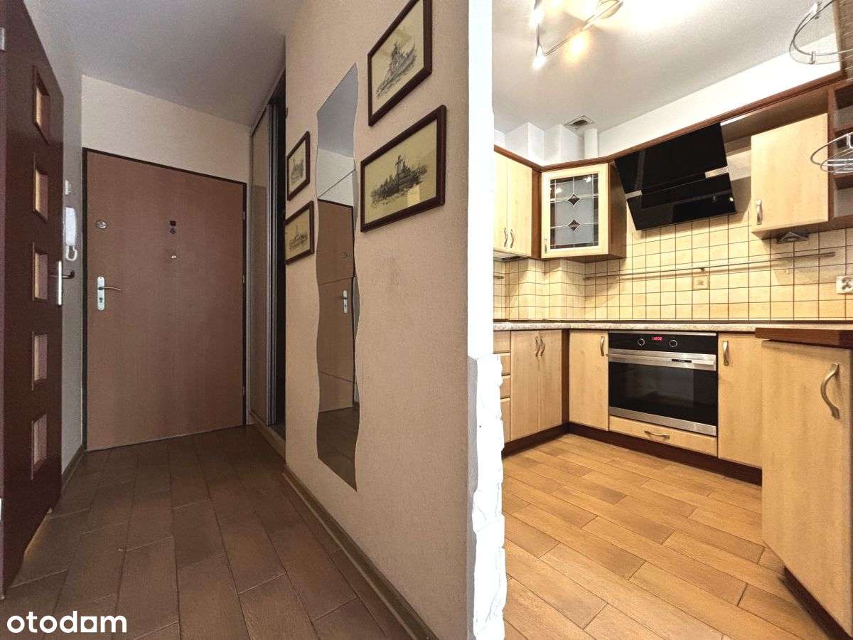 Jasne 2 pokojowe mieszkanie w Gdyni.-7