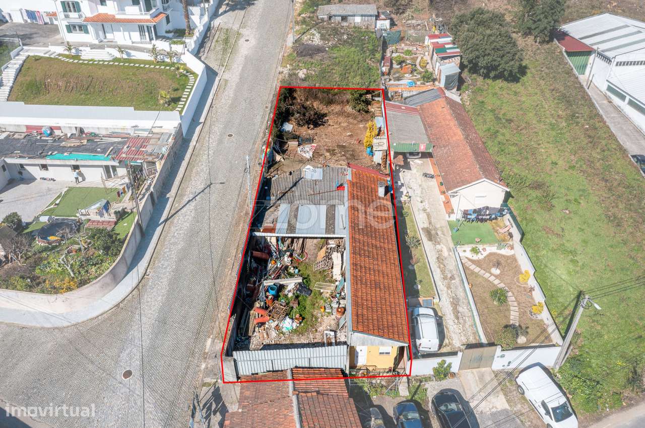 Moradia Terrea T3 Com Terreno Em Argoncilhe