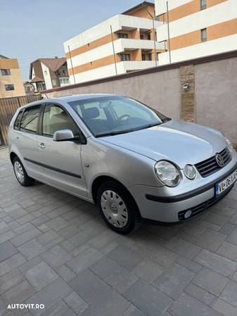 Volkswagen Polo 1.4 Trendline - 3