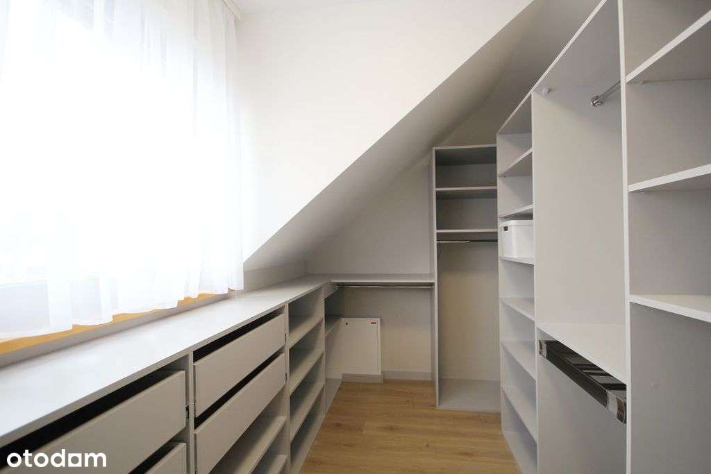 Bliźniak z ogródkiem i garażem Piotrowice-Osiedle-10