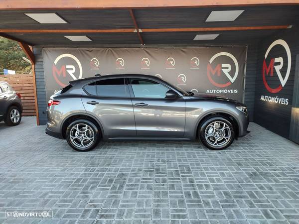 Alfa Romeo Stelvio 2.2 D Sprint Q4 AT8 - 5