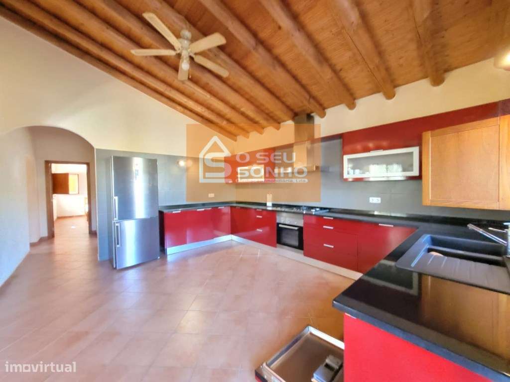 Moradia T2 com Piscina - Grande imagem: 5/29