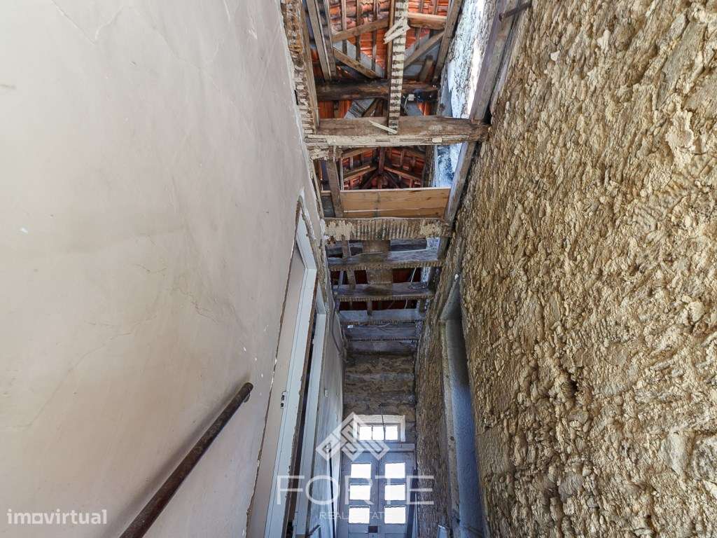 Moradia e Terreno para Venda em Oliveira de Azemeis-33