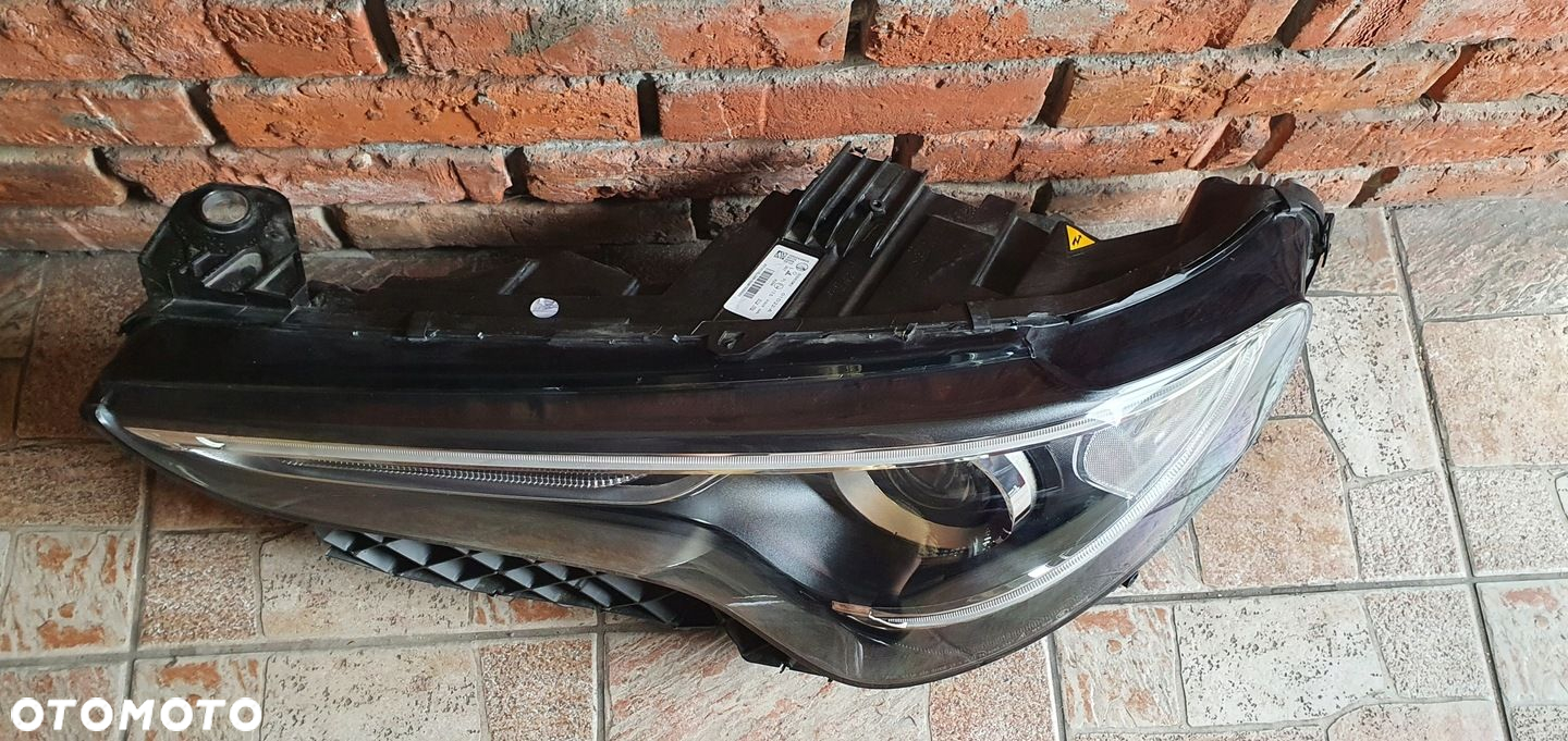 ALFA ROMEO STELVIO XENON LAMPA LEWY PRZÓD 50563962 - 2