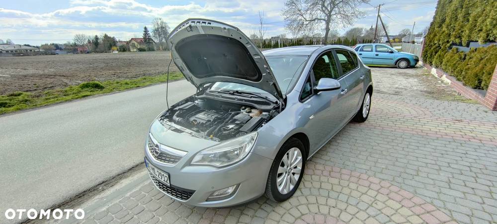 Opel Astra IV 1.4 T Edition 150 - 13