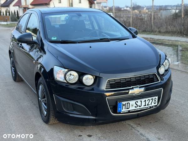 Chevrolet Aveo 1.2 LT+ - 10