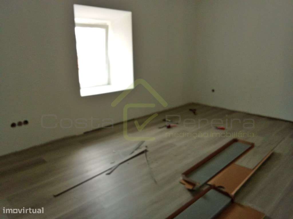 Moradia T3 com espaço exterior-11