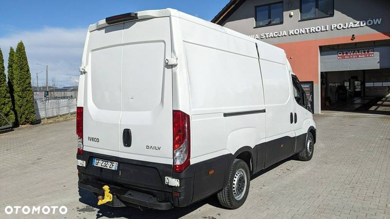 Iveco Daily 35S14 - 4