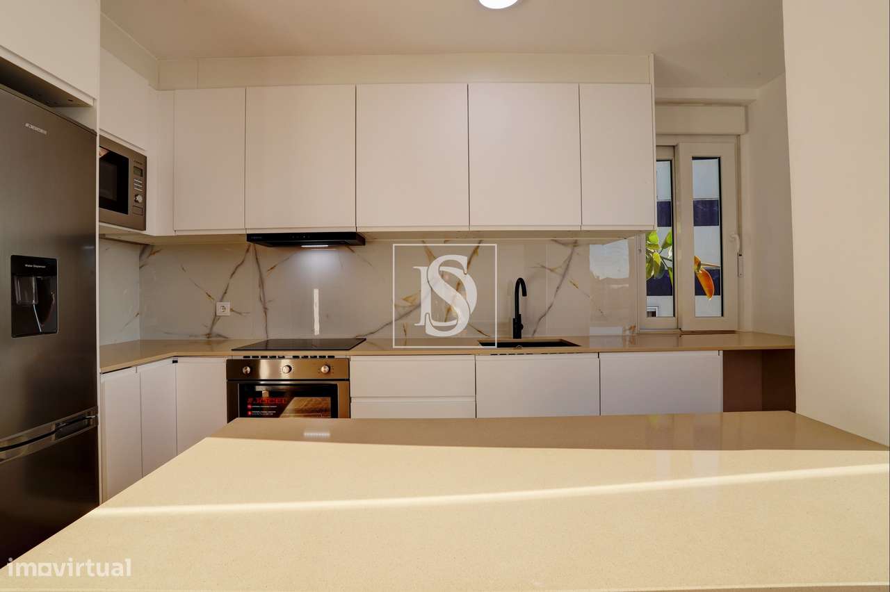 Apartamento T3 totalmente renovado, em Matosinhos.-9