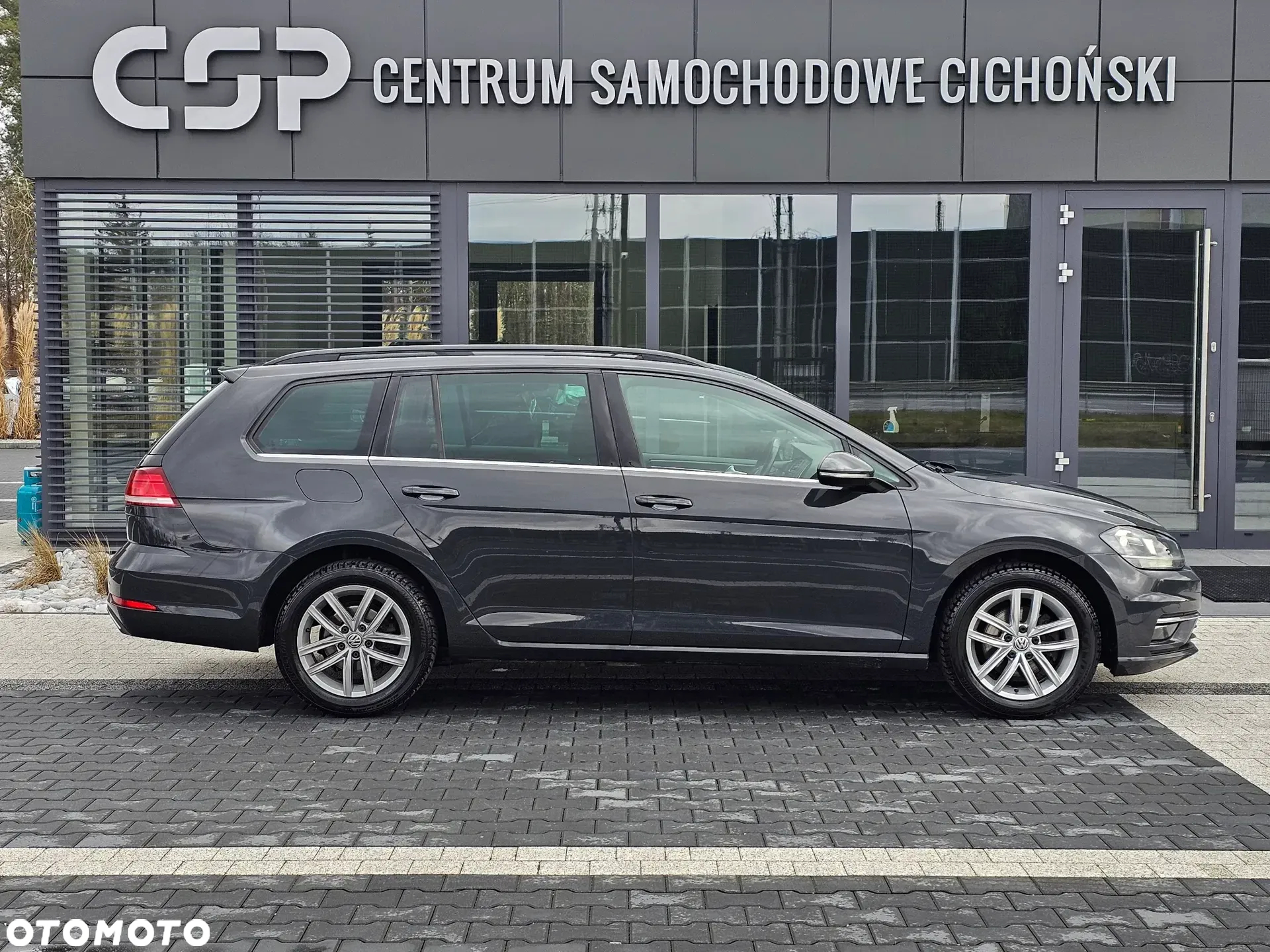 Volkswagen Golf VII 1.4 TSI BMT Highline DSG - 8