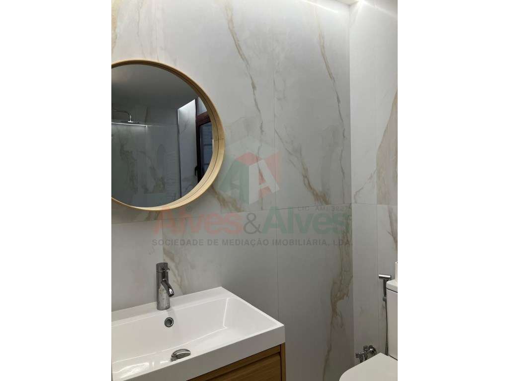 Apartamento T1 Renovado - Centro da Maia (Junto à Linha do Metro)-9