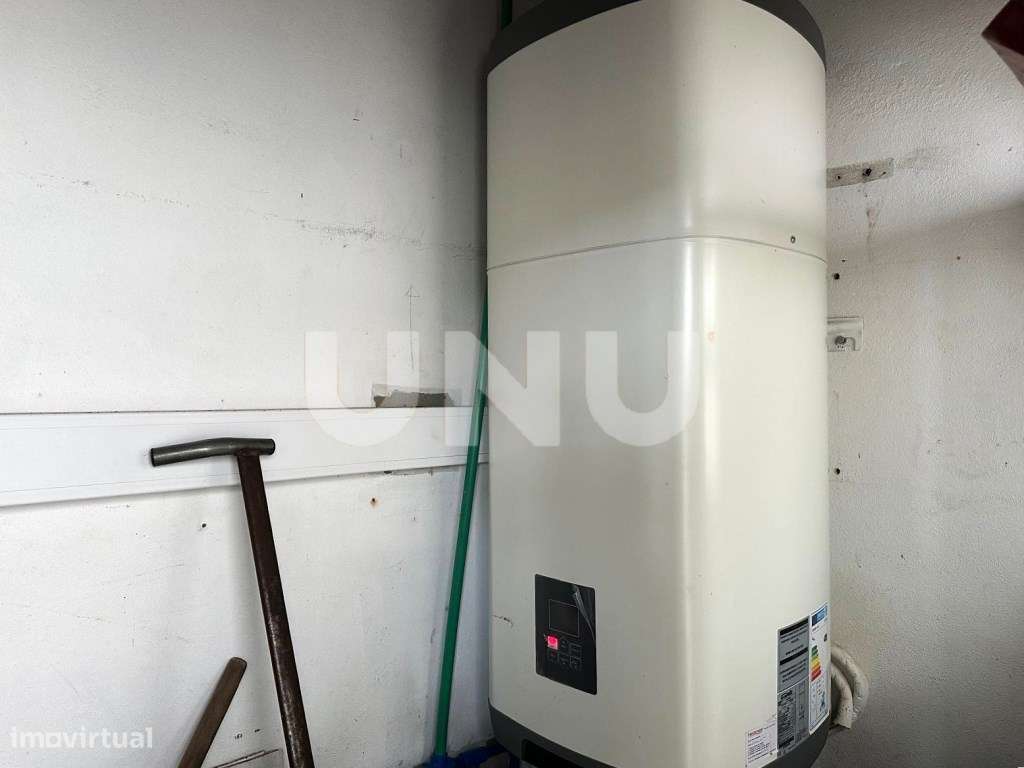 Moradia V1, Lomba da Fazenda em Nordeste - Grande imagem: 5/29